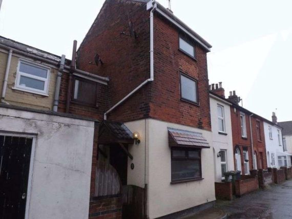 2 Bedroom Terraced